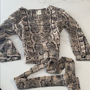 Crop top blouse with open back